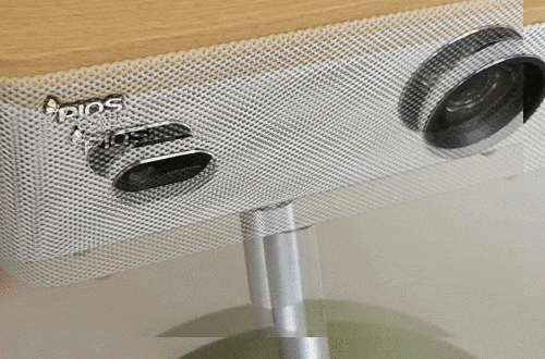 神画Q1智能影院，卧室有你更精彩