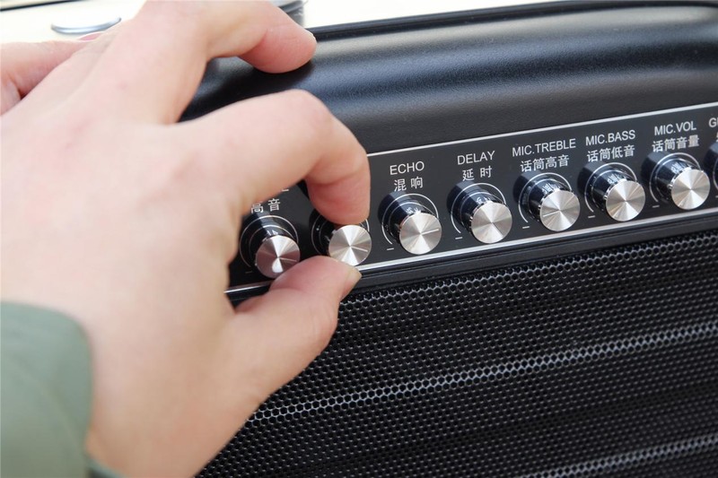 22500mAh+功率100W，维妙K9户外音箱评测：唱歌跳舞一机搞定