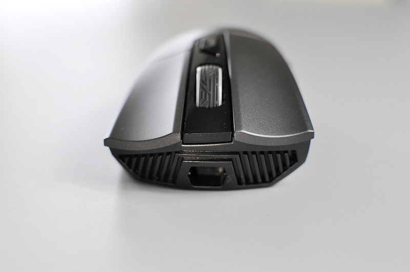 加键加灯不加价，华硕ROG大G二代游戏鼠标拆解评测