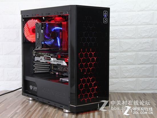 金河田峥嵘Z3机箱，控制灯光的法师