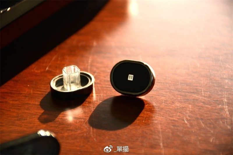 【單擺出品】绝美复古---AZIO RCU ONYX机械键盘分享