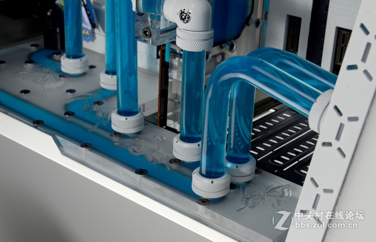 博粉T5【破茧而生】水冷方案技术分享