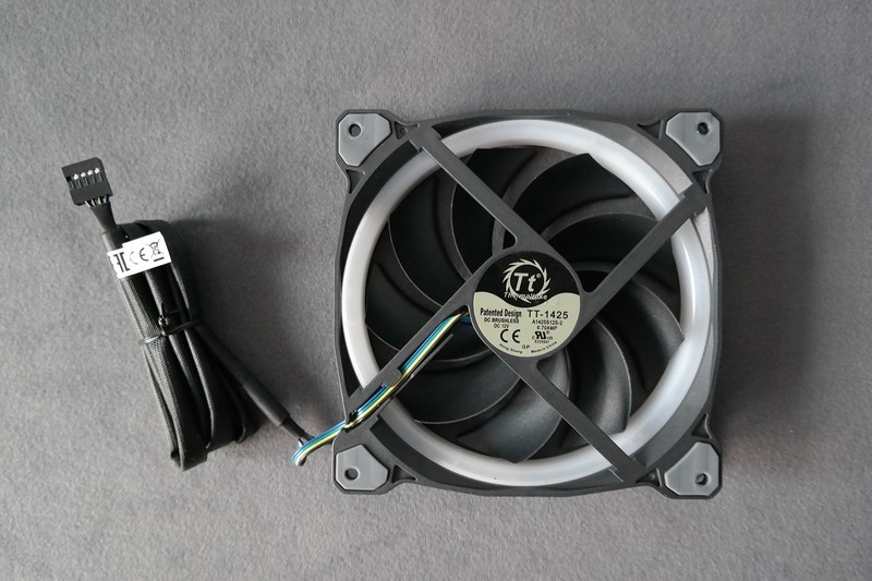 Tt红色警戒高配加强版！TT View 37 RGB开窗机箱装机评测