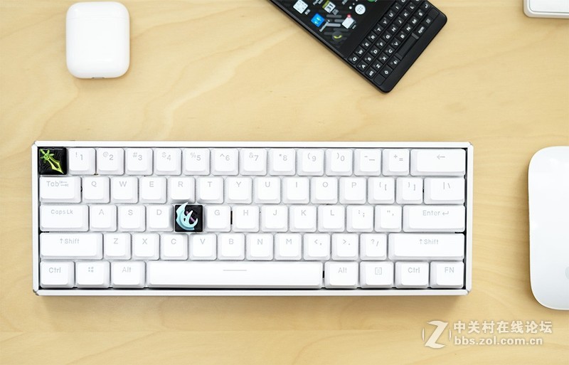 小巧多变好键盘 - iQunix F60 入手体验