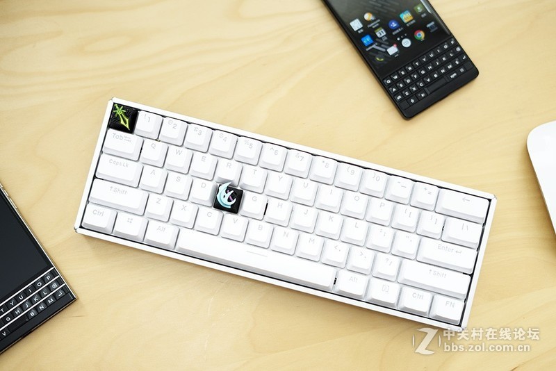 小巧多变好键盘 - iQunix F60 入手体验