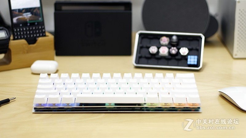 小巧多变好键盘 - iQunix F60 入手体验