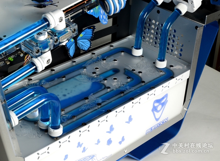 博粉T5【破茧而生】水冷方案技术分享