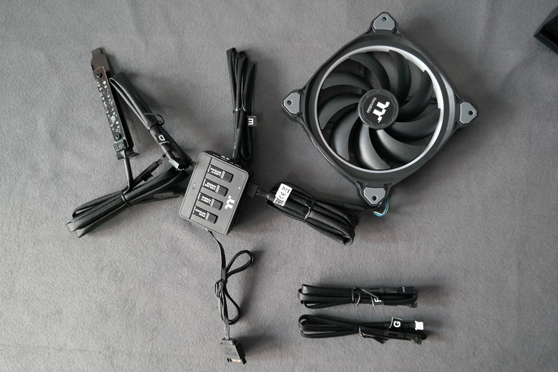 Tt红色警戒高配加强版！TT View 37 RGB开窗机箱装机评测