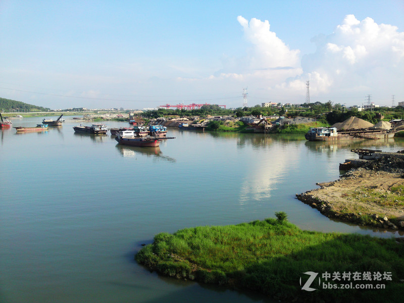 站在桥上看风景-C905