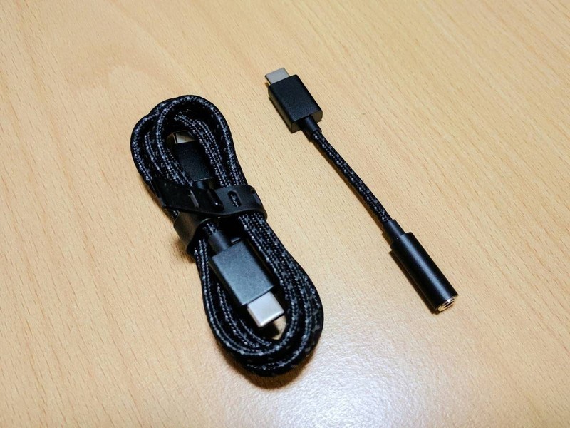 Essential Phone：旗舰半成品？