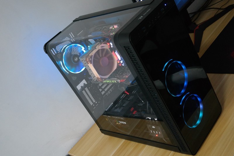 Tt红色警戒高配加强版！TT View 37 RGB开窗机箱装机评测