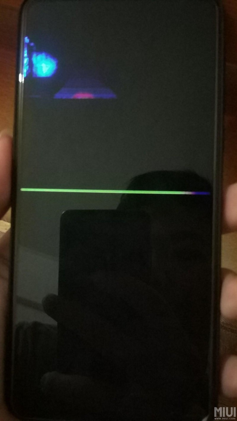 MIX3屏幕坏了，凉凉