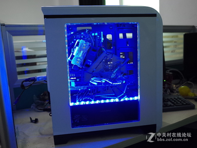 #GAMEMAX英雄# GAMEMAX英雄侧透机箱使用体验（2.硬件安装体验）