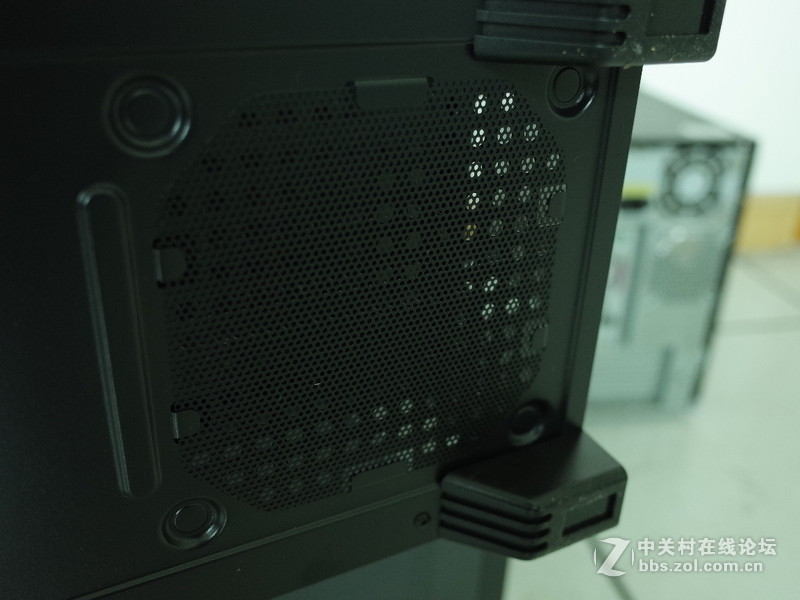 #GAMEMAX英雄# GAMEMAX英雄侧透机箱使用体验（1.拆包展示）