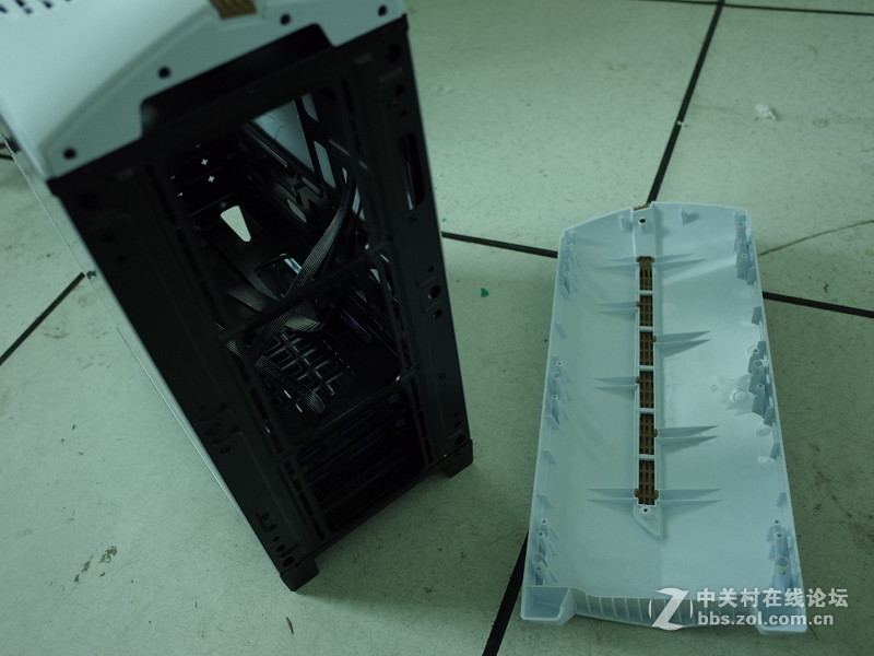 #GAMEMAX英雄# GAMEMAX英雄侧透机箱使用体验（1.拆包展示）