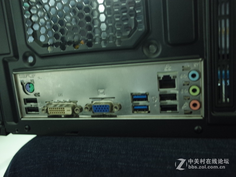 #GAMEMAX英雄# GAMEMAX英雄侧透机箱使用体验（2.硬件安装体验）