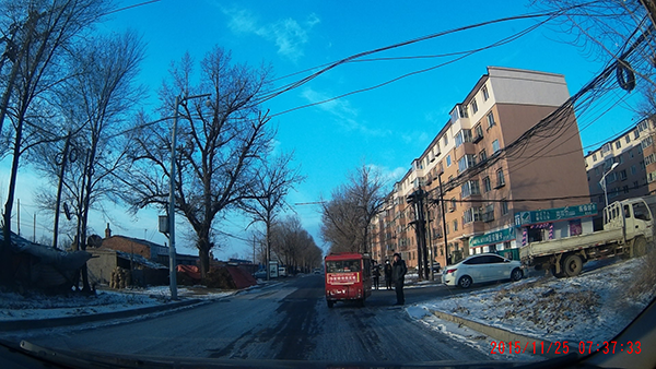 快译通Abee M6高清行车记录仪之三——简单拍照