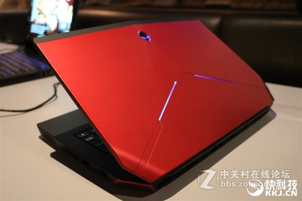 戴尔升级Alienware 13，各位怎么看？