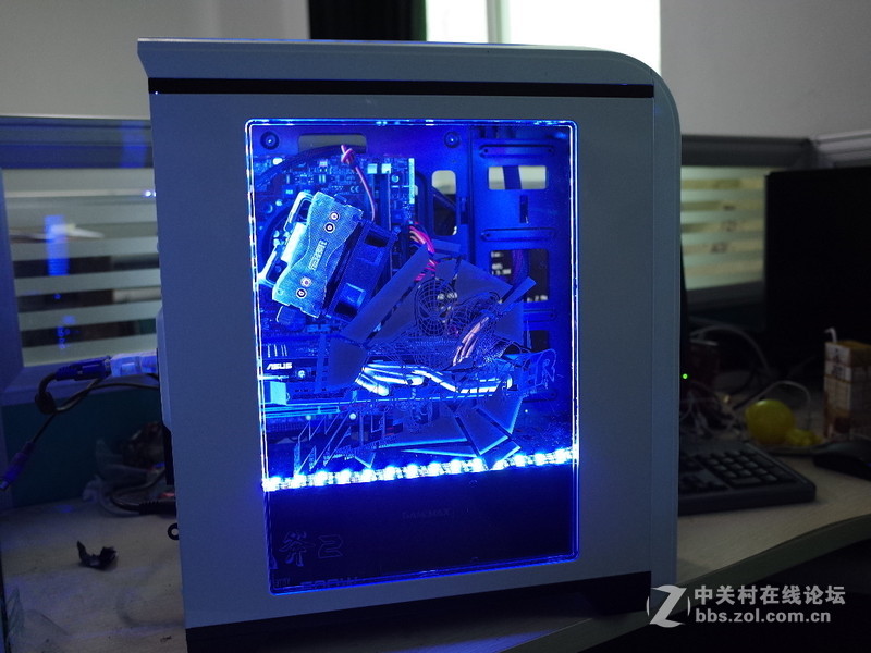 #GAMEMAX英雄# GAMEMAX英雄侧透机箱使用体验（2.硬件安装体验）