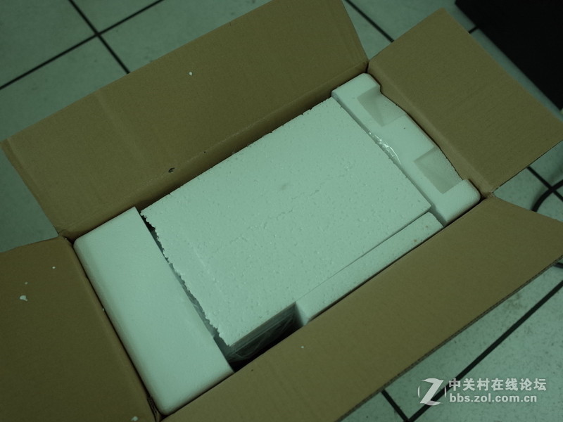 #GAMEMAX英雄# GAMEMAX英雄侧透机箱使用体验（1.拆包展示）