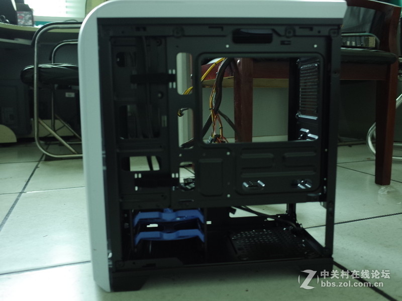 #GAMEMAX英雄# GAMEMAX英雄侧透机箱使用体验（1.拆包展示）