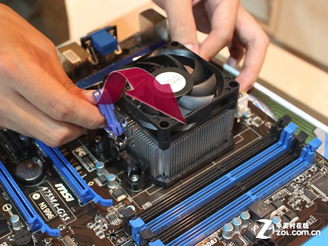 六代U变形的悲剧！散热器安装要注意啥？