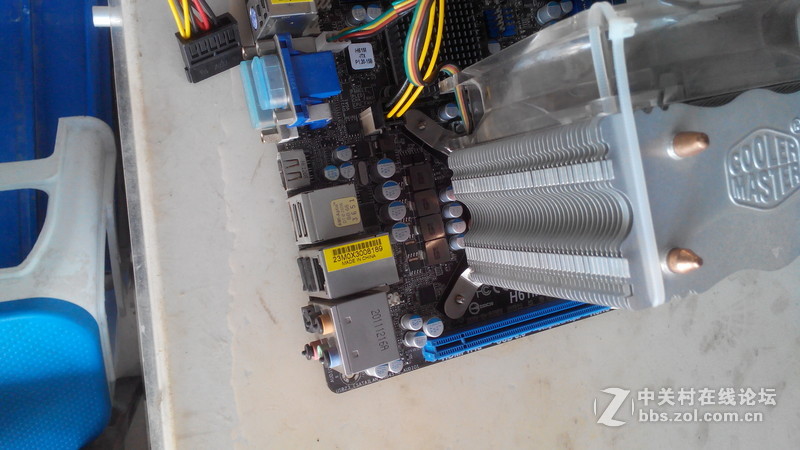 出一堆杂物，i32100 amd955 华硕z68 技嘉770ud3p