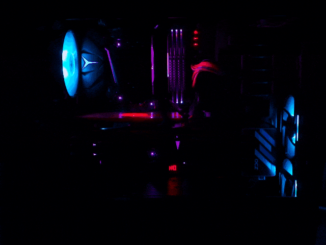 RGB灯效超酷炫，酷冷至尊毁灭者III至尊版助你畅玩光污染