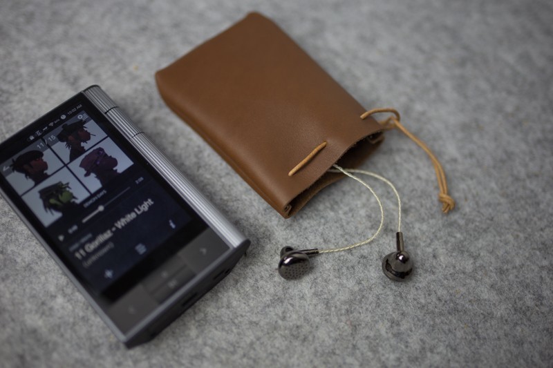 初烧慎入！这条平头塞卖1999元，Ksearphone黑铃值不值得买？