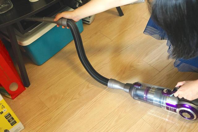 据说无线吸尘器都是充电俩小时折腾五分钟？莱克魔洁：不存在的