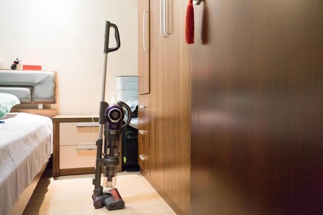 据说无线吸尘器都是充电俩小时折腾五分钟？莱克魔洁：不存在的