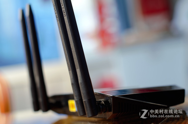 千兆双频穿墙利器--B-LINK必联AC1200千兆双频路由器测评