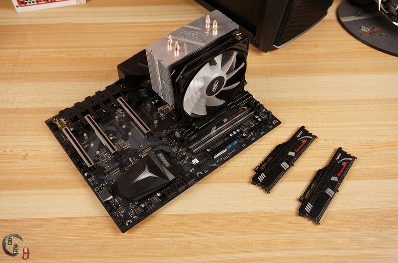 RGB灯效超酷炫，酷冷至尊毁灭者III至尊版助你畅玩光污染