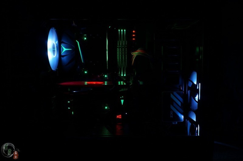 RGB灯效超酷炫，酷冷至尊毁灭者III至尊版助你畅玩光污染