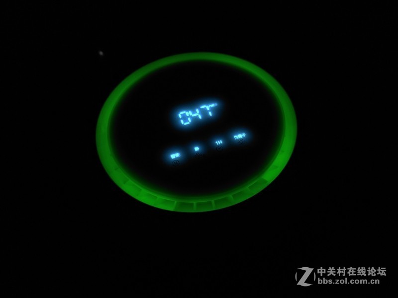 ＃清新空气，更用“芯”＃源自德国净化技术的贝克艾尔空气净化器好看、好用、高效