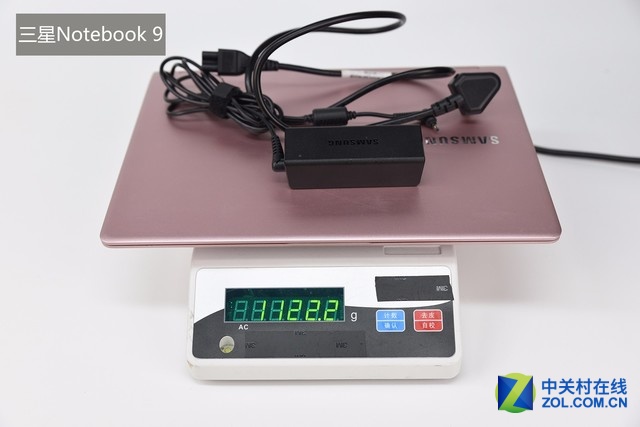 世界13.3英寸最轻本 星空体育平台Notebook 9