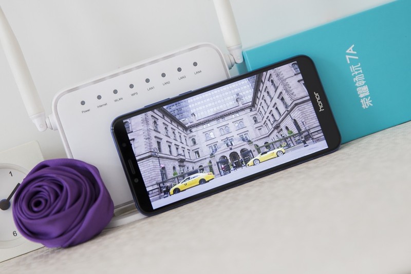 【板块开荒】999元荣耀畅玩7A普及旗舰高科技，全面屏、人脸解锁、双摄样样有