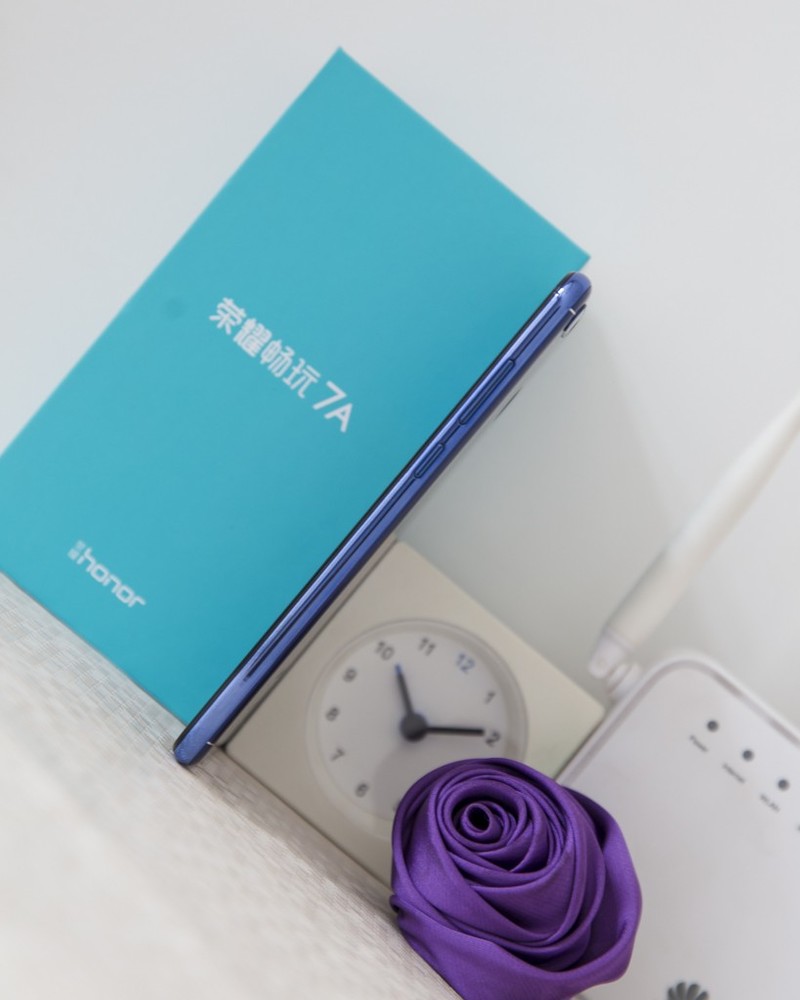 【板块开荒】999元荣耀畅玩7A普及旗舰高科技，全面屏、人脸解锁、双摄样样有