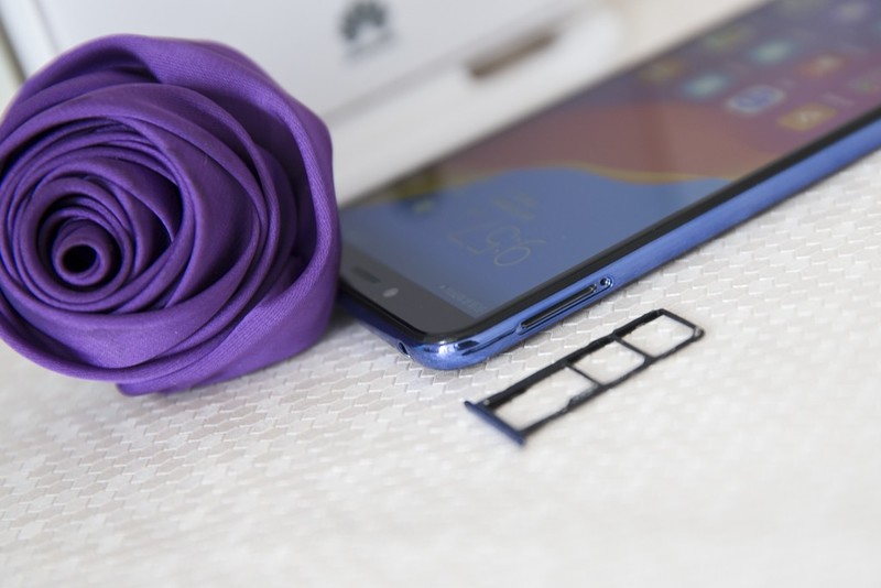 【板块开荒】999元荣耀畅玩7A普及旗舰高科技，全面屏、人脸解锁、双摄样样有