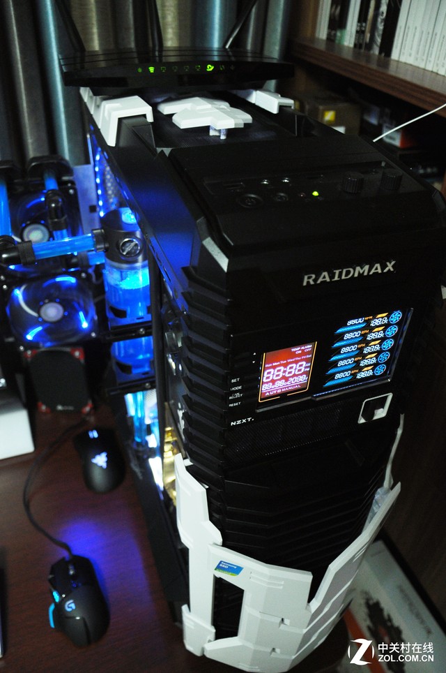 「Z玩主」晒机狂魔 机械BOY的装备照