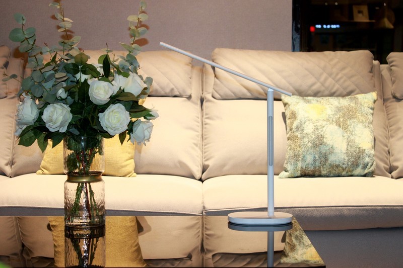 华为智选读写台灯，护眼养神学习好