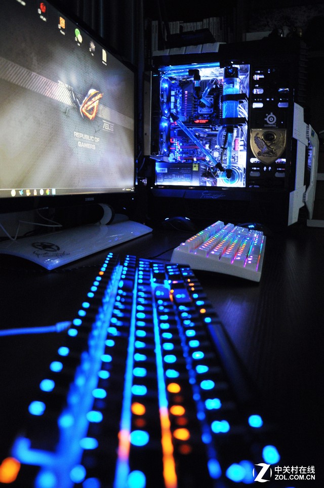 「Z玩主」晒机狂魔 机械BOY的装备照