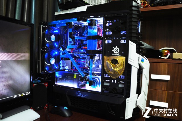 「Z玩主」晒机狂魔 机械BOY的装备照