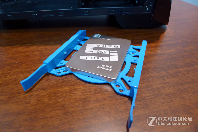 领航者机箱到手了，来一发装机作业