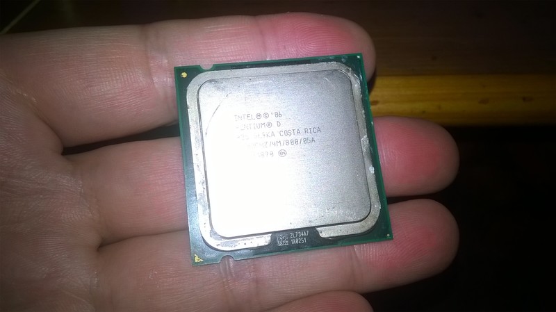 3.0Ghz主频的奔腾双核，大神们帮忙看看怎么升级？