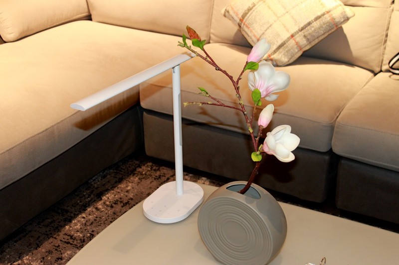 华为智选读写台灯，护眼养神学习好