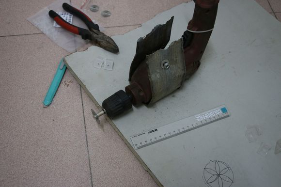 #版主坐堂# 强力围观大神的DIY制作全透明机箱过程