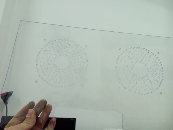 #版主坐堂# 强力围观大神的DIY制作全透明机箱过程