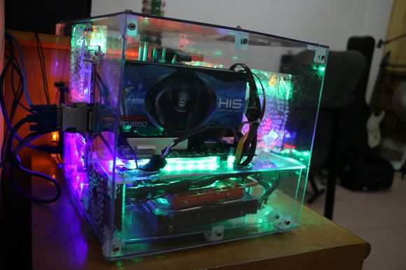 #版主坐堂# 强力围观大神的DIY制作全透明机箱过程