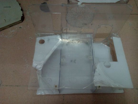 #版主坐堂# 强力围观大神的DIY制作全透明机箱过程